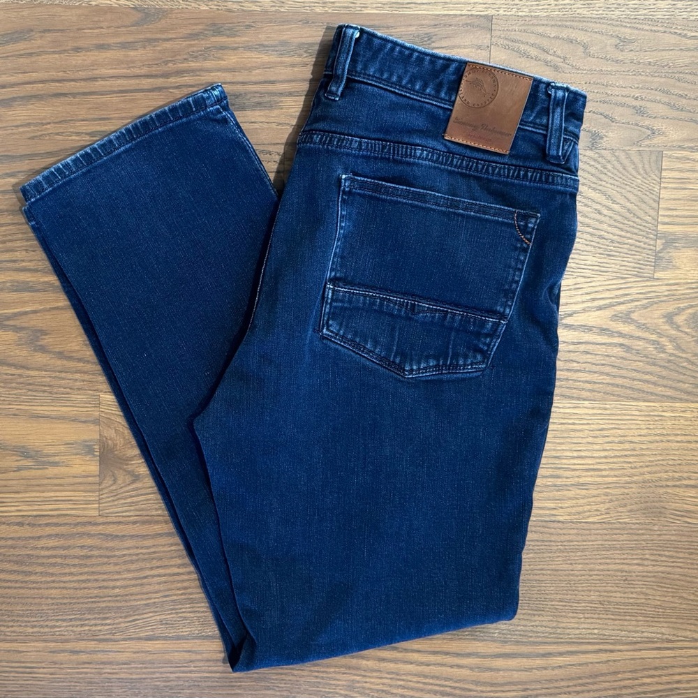 Tommy Bahama Men's Relaxed Fit Straight Leg Denim Jeans